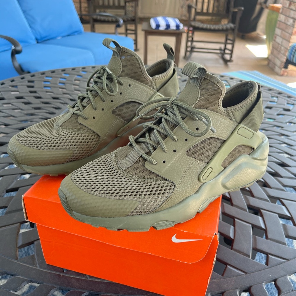 Nike Air Huarache Run Ultra “Triple Olive”